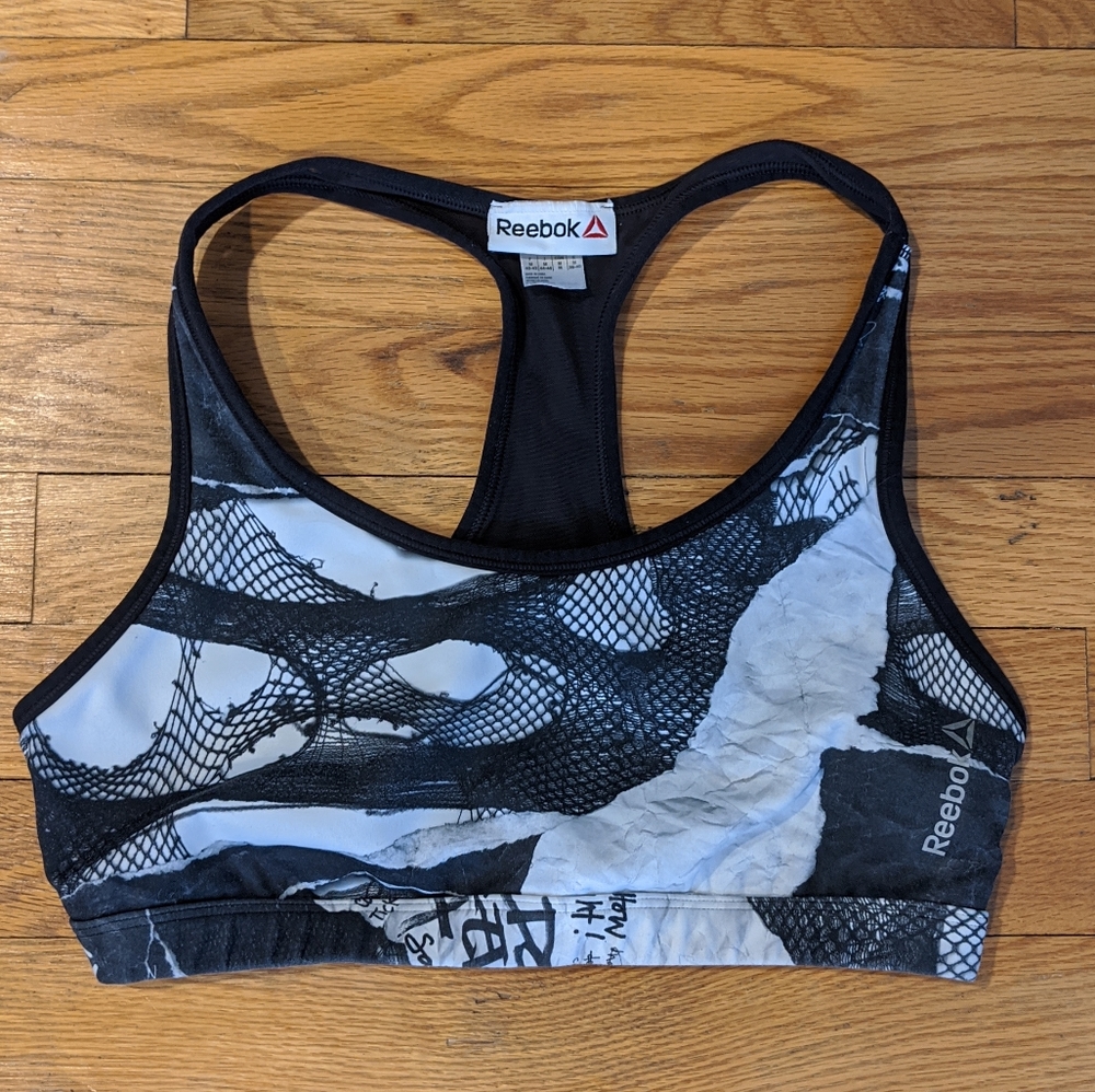 Reebok size medium sports bra